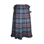 Men Scottish Pride of Scotland 8 Yard Tartan Kilt - Image 4