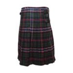 Men Scottish National 8 Yard Tartan Kilt - Image 4