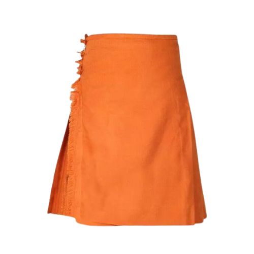saffron-tartan-kilt.jpg Saffron Kilt - Plain Design with Leather Straps - Image 1